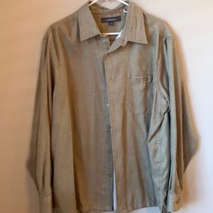 BNWOT super soft and warm Croft & Barrow men’s long sleeve shirt